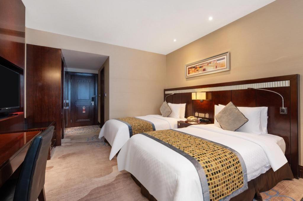 Grand Soluxe Zhongyou Hotel Shanghai Bagian luar foto