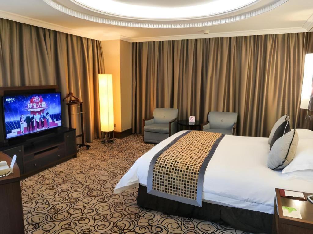 Grand Soluxe Zhongyou Hotel Shanghai Bagian luar foto