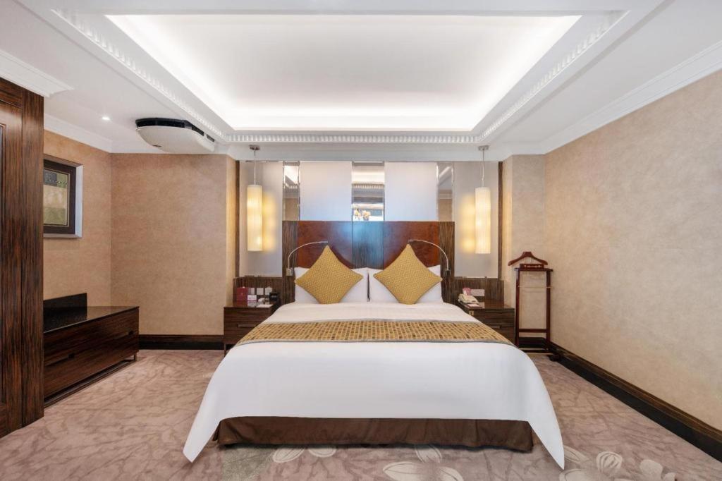 Grand Soluxe Zhongyou Hotel Shanghai Bagian luar foto