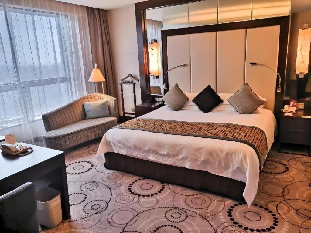 Grand Soluxe Zhongyou Hotel Shanghai Bagian luar foto
